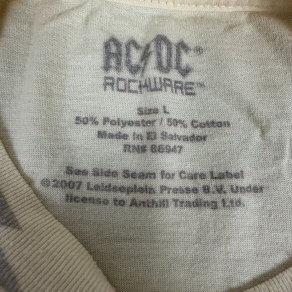 AC/DC Rockware The Cannon And Bell Tour 1982 T-Shirt L 50% Cotton/50% Polyester - Picture 4 of 5